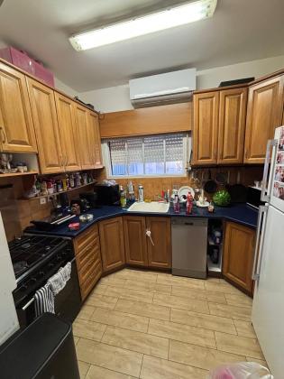 אילנות 17, כרמל מערבי