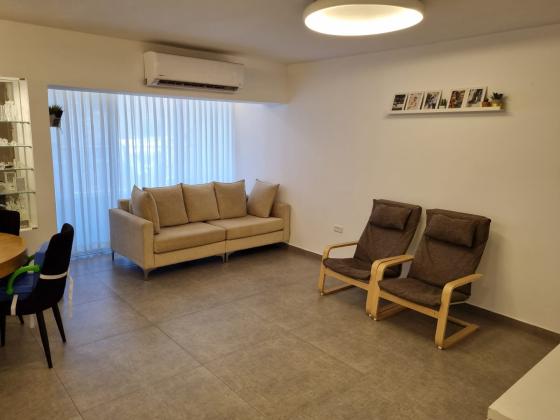 אבשלום חביב 14, ארמון הנציב