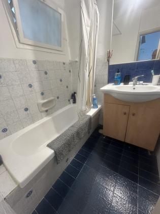 אבן גבירול, שרונה