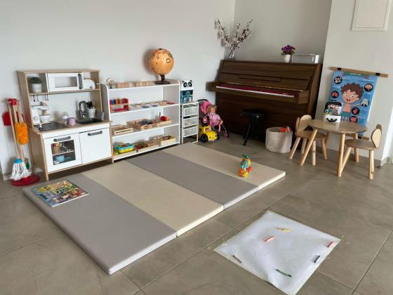 נעמ"ת 8, אחוזה