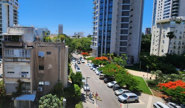 פישמן מיימון 12, הצפון החדש החלק הדרומי