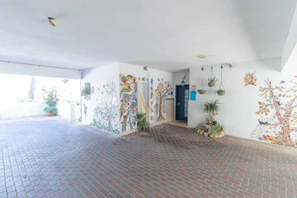 היקינתון, רמת אלמוגי