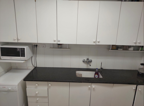 שלמה בן יוסף 322, ארמון הנציב