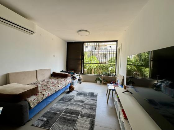 גלעינית 2 (יפו ד)