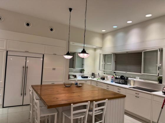 שדרות היונה 48