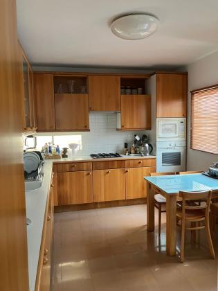 בשכונת דניה