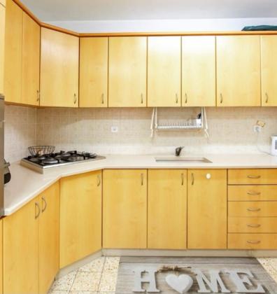 אורלנסקי 4, המרכז השקט