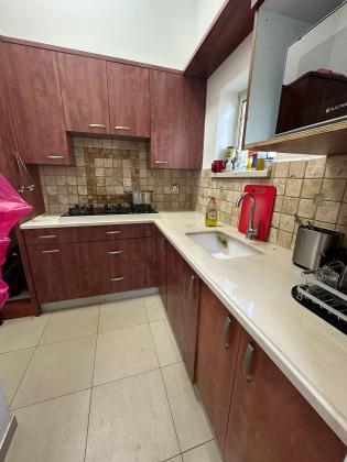 דינור בן-ציון, שכונה יא