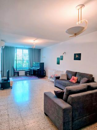 ישראל אהרוני 6, צפון מזרח העיר