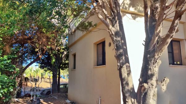 בשכונת מרכז המושבה