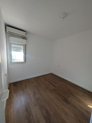 טשרניחובסקי 26, שיכון ותיקים