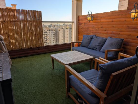 זלמן שז"ר 9, מתחם 200