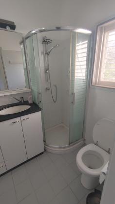 אבטליון 3, מרכז העיר ג'