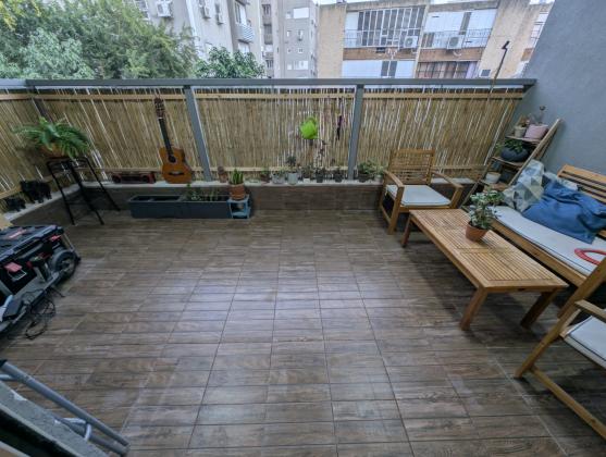 תל חי 27, אברמוביץ