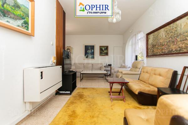 עין גדי 4, כרמל צפוני