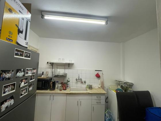 בן גוריון 18, שכונה ג