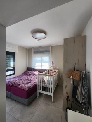 הנרייטה סולד 7, קרית היובל