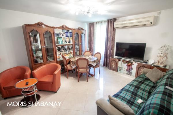 שאול המלך 135 (שכונה יא)