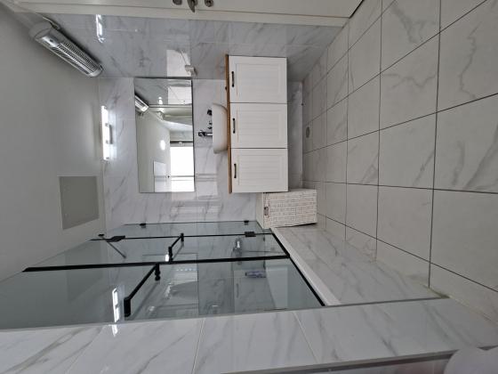 תל חי 29, אברמוביץ