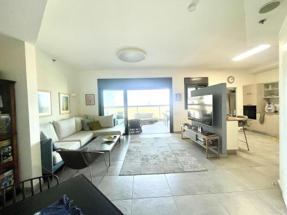 בית אל 41, נוה שרת