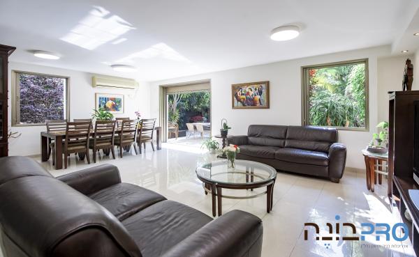 לסקוב, כצנלסון