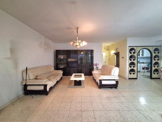 פרופס, נווה רם