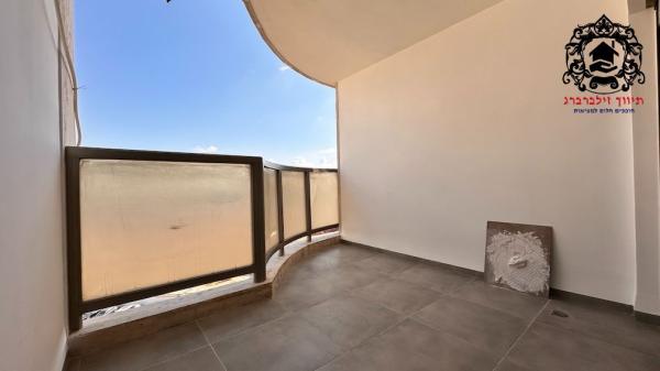 לסקוב, היובל