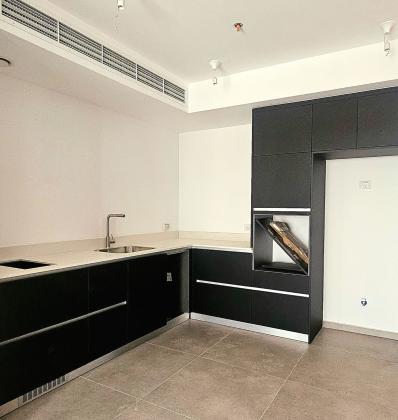 תוצרת הארץ 5, נחלת יצחק