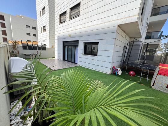 אריאל שרון, נווה שרון