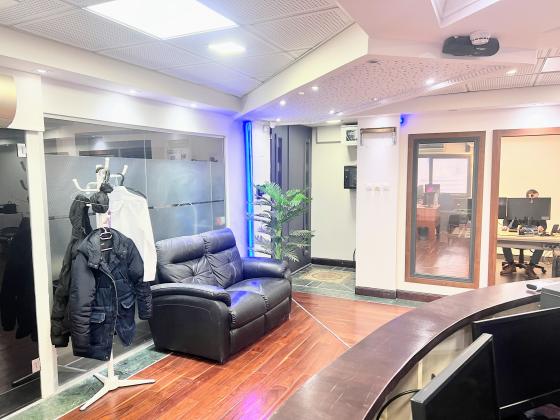 בן יהודה 34, מרכז העיר