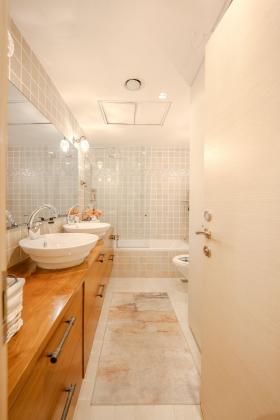 ניסים אלוני 6, פארק צמרת