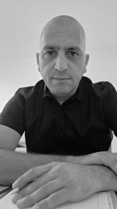 היוצרים, עיר היין