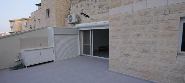 שער הגיא 23, אחוזה