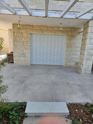 מושב בית זית - דירה כחדשה להשכרה, קומת קרקע, כ-75 מ"ר, מוארת