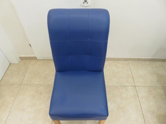 4 כיסאות -דמוי עור