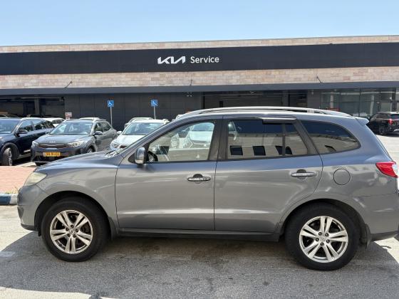 יונדאי סונטה (2012)