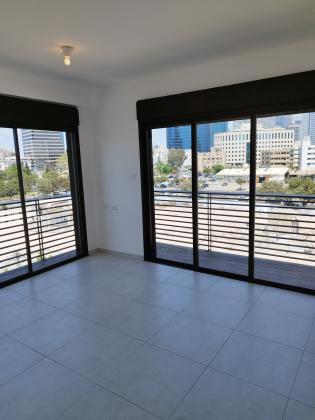 הגר"א 10, נוה שאנן