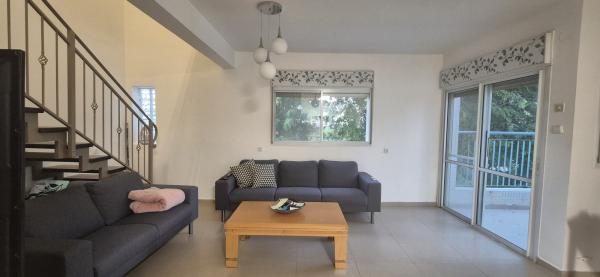 זאב וילנאי 19, רמות