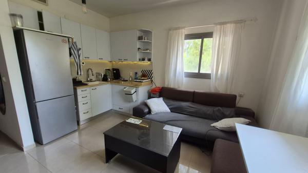 בית הלל 27, מונטיפיורי