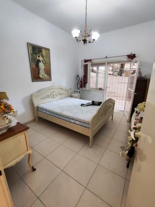 בשכונת הדר עליון