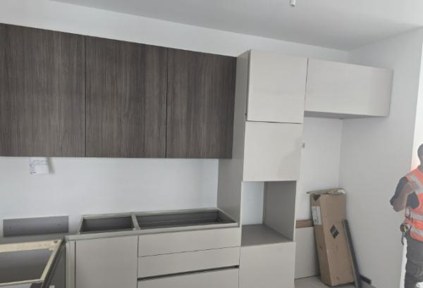 בשכונת נוה אביבים