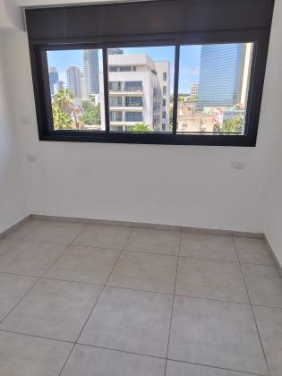 הגר"א 10, נוה שאנן