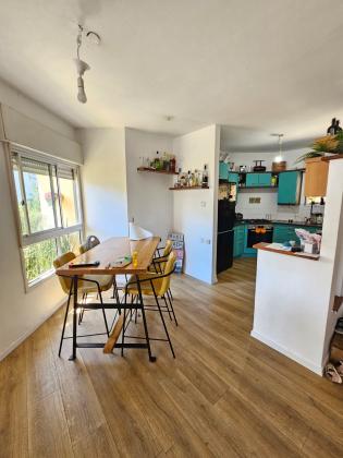 הצוללת דקר 2, גבעת אורנים