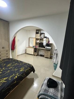 עגנון ש"י, קרית אליעזר