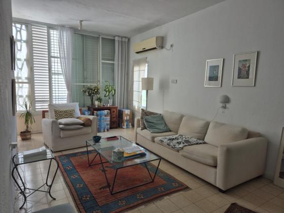 דניאל 46, מרכז העיר