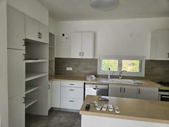 ויצמן 4, בורוכוב