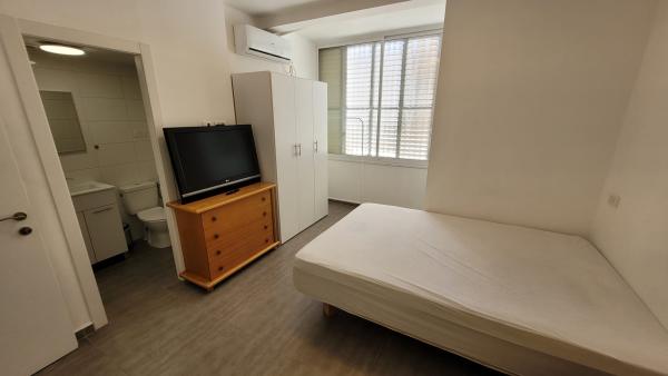 ההסתדרות 8, מרכז העיר