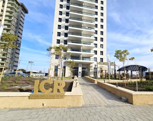 אמנון ליפקין שחק, פארק הים