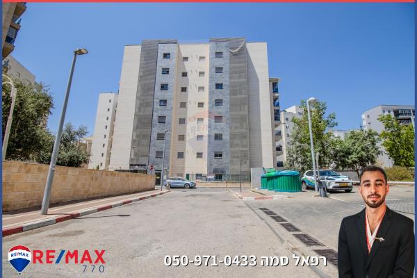 ספיר 18, רובע יזרעאל