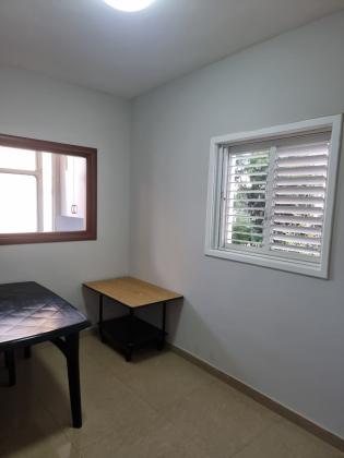 ארלוזורוב 1, צפון מערב